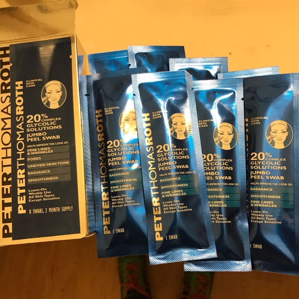 NEW Peter Thomas Roth Peel Swabs